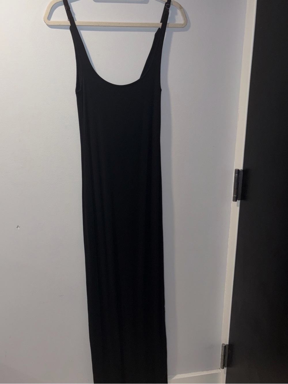 Chaser Black Maxi Dress Capsule Neutral Capsule Minimalist Xs
